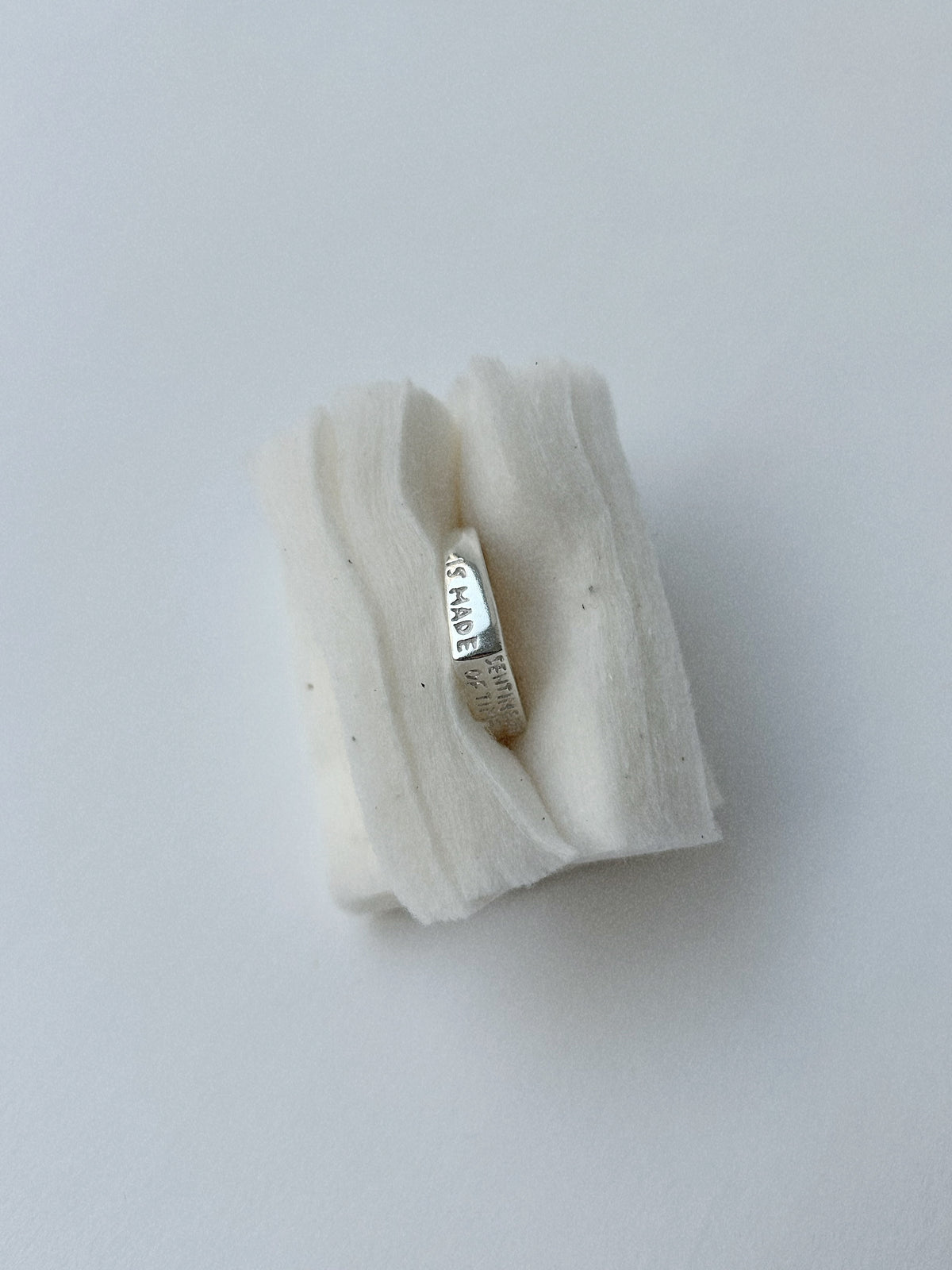 SENTIMENT IS MADE OF TIME – RING