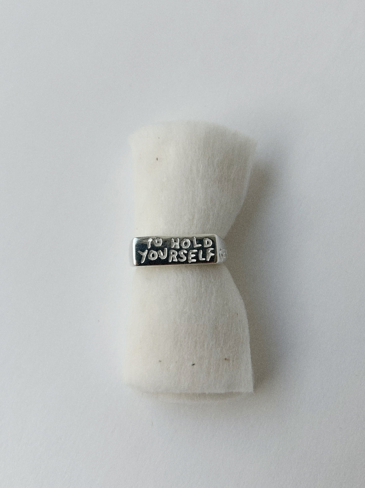 TO HOLD YOURSELF GENTLY – RING