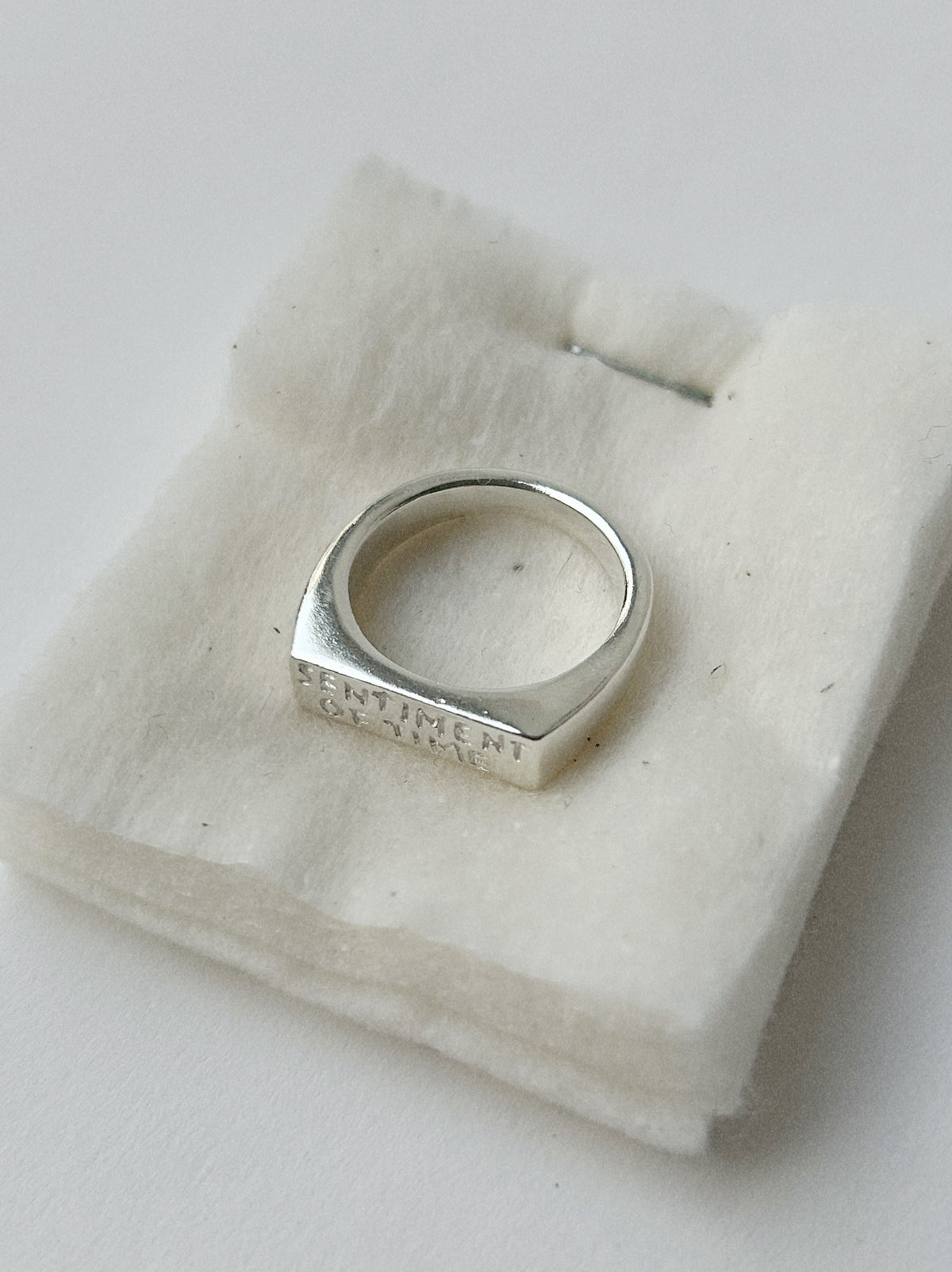 SENTIMENT IS MADE OF TIME – RING
