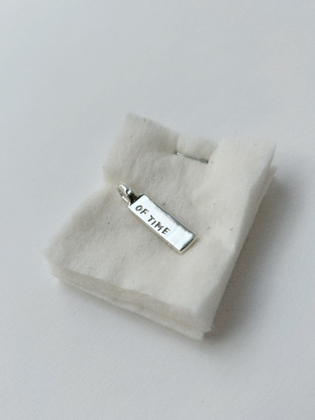 SENTIMENT IS MADE OF TIME – PENDANT