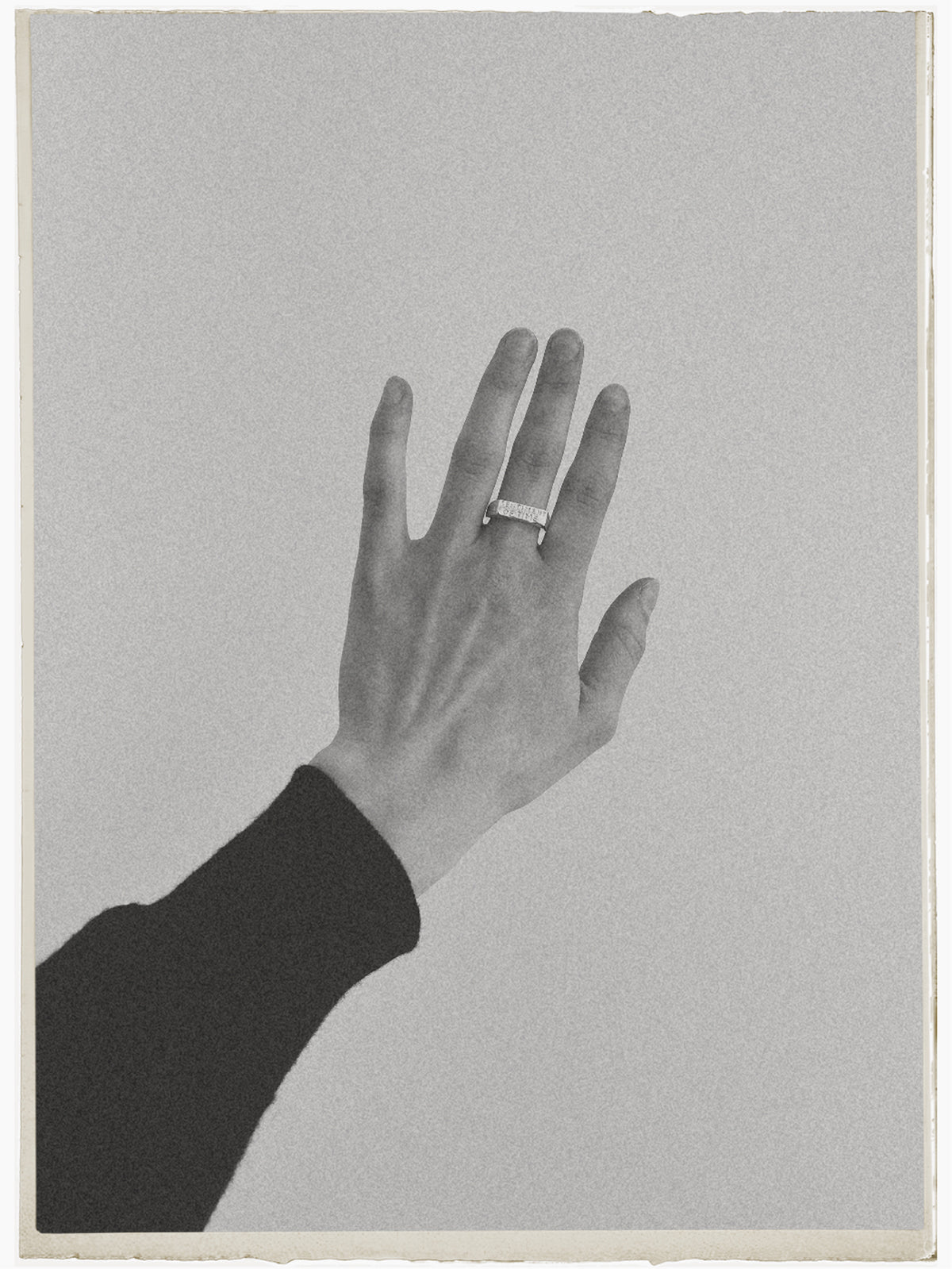 SENTIMENT IS MADE OF TIME – RING