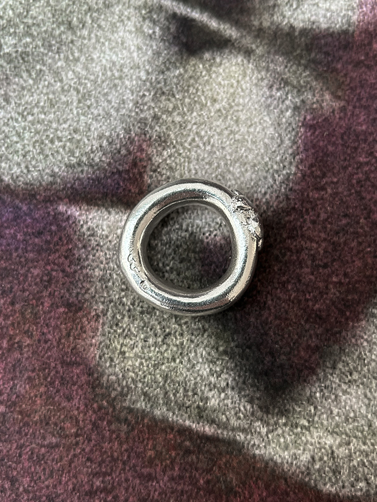 ONE FLOWER – organic round ring
