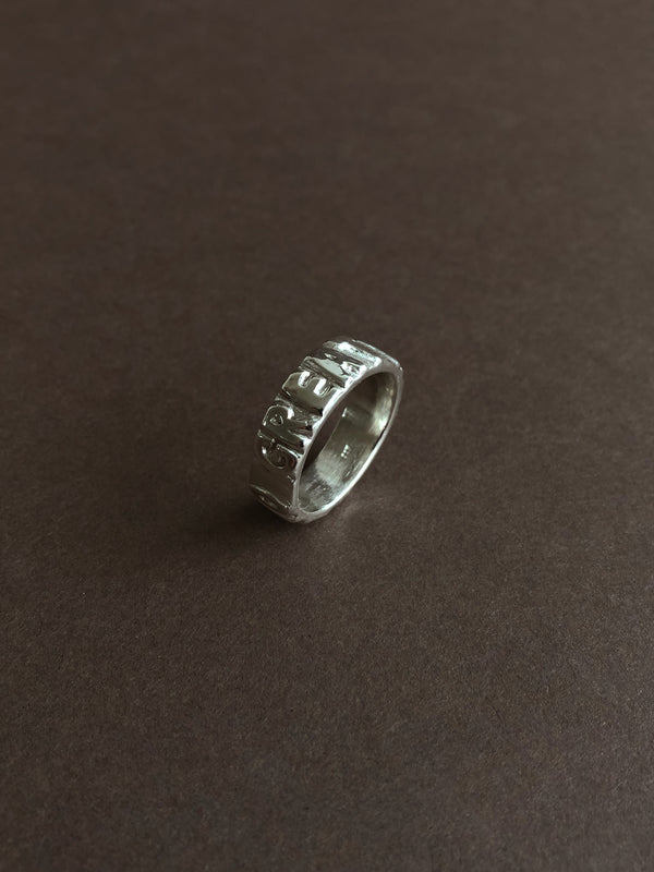 IN NO GREAT HURRY | POETRY RING