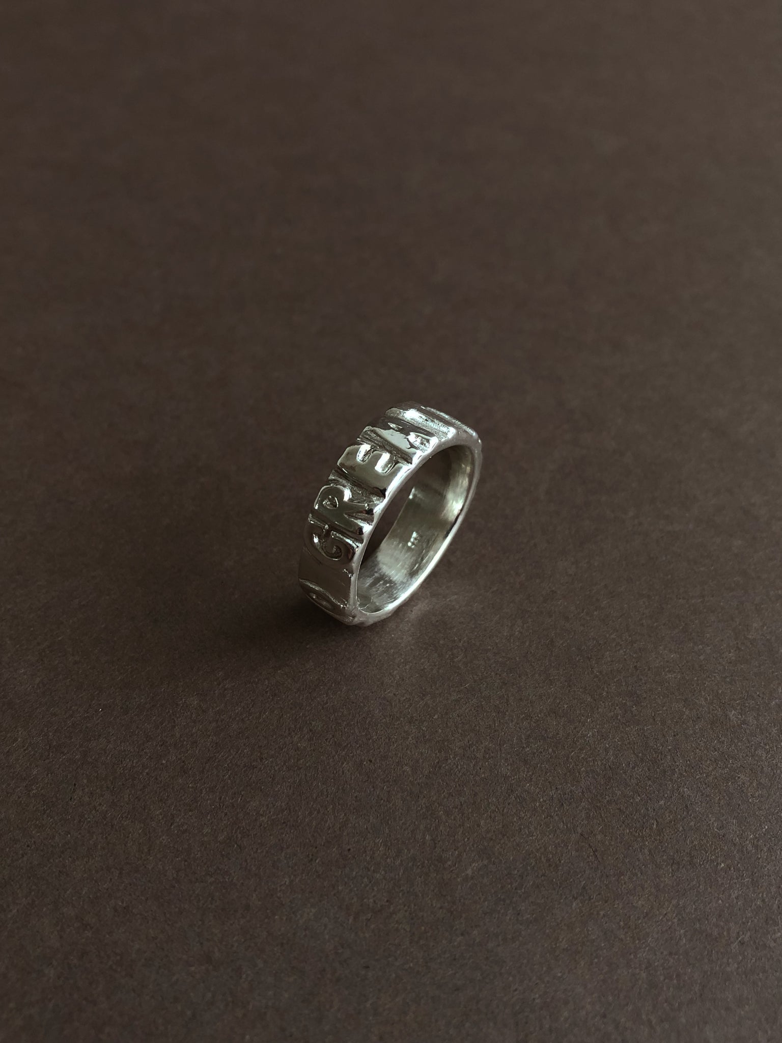 IN NO GREAT HURRY | POETRY RING